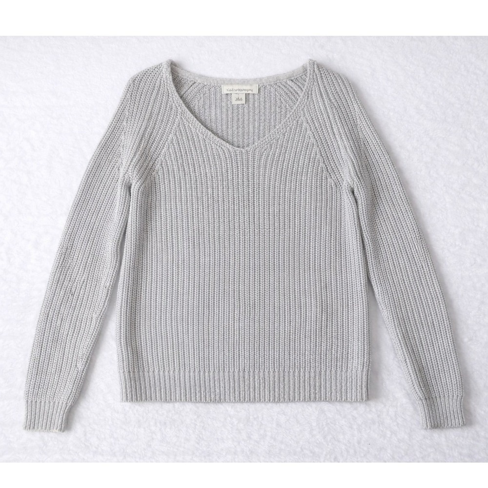 Liz Claiborne‎ V-Neck Sweater Medium Gray Knit Pullover Casual Classic